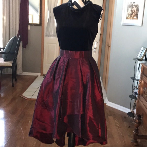 slny Dresses & Skirts - SLNY